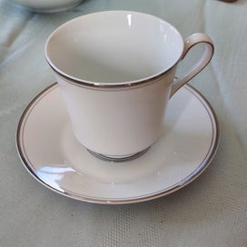 Listing 6 of 7 for 47-piece dinner set Sango Electra 9008