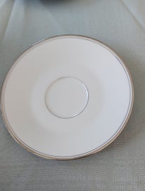 Listing 4 of 7 for 47-piece dinner set Sango Electra 9008