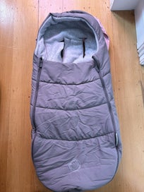 Listing 11 of 13 for Bugaboo donkey pram