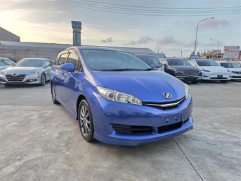 Toyota Wish 2012 photo 5