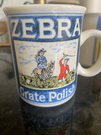 Listing 2 of 7 for Collectible - Set of 4 vintage mugs