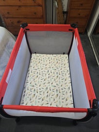 Listing 4 of 5 for Jolly Jumper Portacot