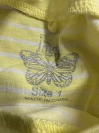 Listing 2 of 2 for Girls size 1 tee