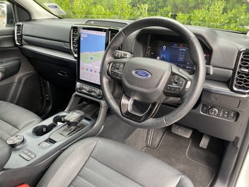 Ford Everest 2024 photo 3