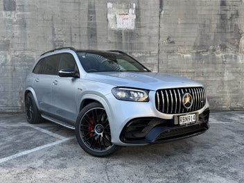 Mercedes-Benz Gls 63 2025 photo 2