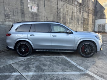 Mercedes-Benz Gls 63 2025 photo 3