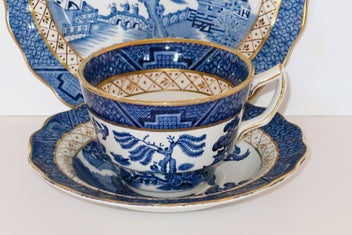 Listing 2 of 3 for ***VINTAGE BOOTHS REAL OLD WILLOW TRIO***