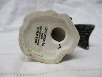 Listing 12 of 16 for BR 9273 - Beswick Tree Stump with Birds - Bird Display