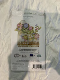 Listing 2 of 9 for SPELLBINDERS POP UP SCALLOPED BOX DIE