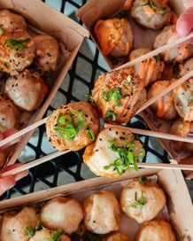 Sumthin Dumplin Lincoln Road, Henderson Franchise Opportunity