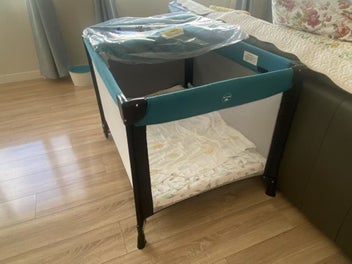 Listing 7 of 7 for Portable Pack-and-Play travel cot