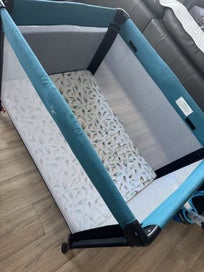 Listing 2 of 7 for Portable Pack-and-Play travel cot