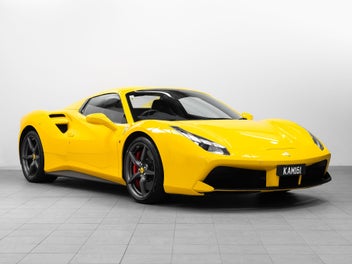 Ferrari 488 2016 photo 2
