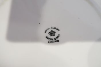 Listing 5 of 6 for ***ROYAL ALBERT CROWN CHINA MIKADO PATTERNED SQUARE HANDLED CAKE PLATE***