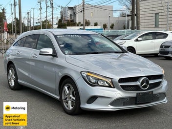 Mercedes-Benz Cla 180 2017 photo 2
