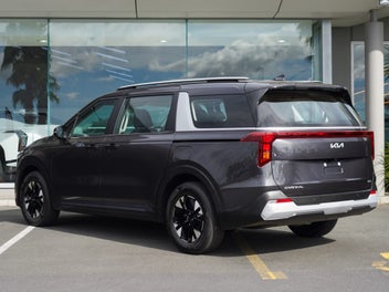 Kia Carnival 2026 photo 3