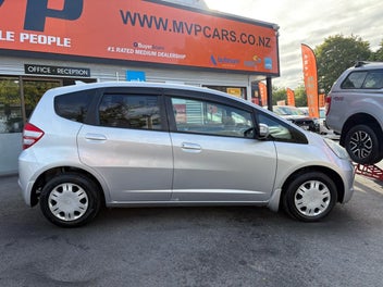 Honda Fit 2008 photo 4