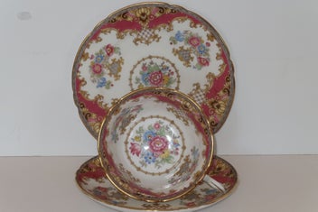 Listing 2 of 3 for ***STUNNING SHELLEY TRIO "SHERATON"***