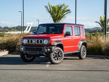 Suzuki Jimny 2026 photo 2