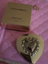 Listing 8 of 11 for Dolce and Gabbana+ Tarte rainforest of the sea eyeshadow palette USED