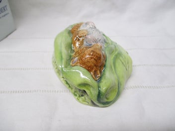 Listing 3 of 8 for POR31 2991 - Timmy Willie Sleeping - Beswick Beatrix Potter Figurine