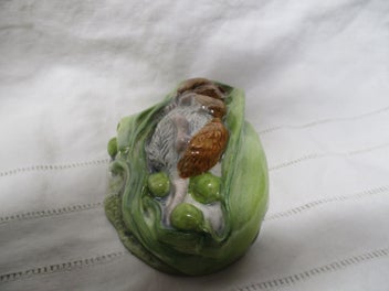 Listing 5 of 8 for POR31 2991 - Timmy Willie Sleeping - Beswick Beatrix Potter Figurine