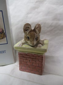 Listing 2 of 9 for POR31 2993 - Tom Thumb - Beswick Beatrix Potter Figurine