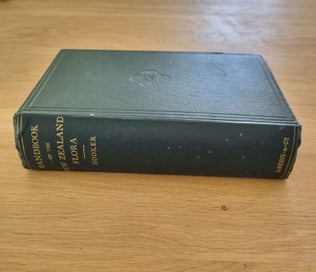 Listing 3 of 17 for Hooker's Handbook of the New Zealand Flora 1864/1867 – Reeve & Co London