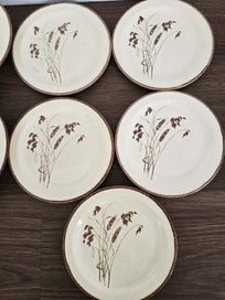 Listing 3 of 6 for Vintage Crown Lynn "Wild Wheat" Set - 5x Bowls & 5x Side Plates - NZ Icon!