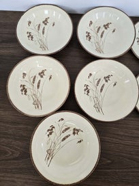 Listing 5 of 6 for Vintage Crown Lynn "Wild Wheat" Set - 5x Bowls & 5x Side Plates - NZ Icon!
