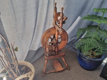 Listing 6 of 7 for PINETAGIOUS - Vintage Upright Spinning Wheel - Working Order