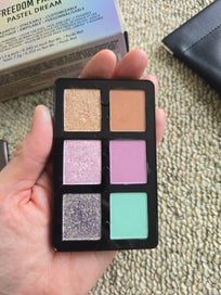 Listing 13 of 18 for LIMITED EDITION DANESSA MYRICKS FREEDOM PALETTE PASTEL DREAMS RRP $89