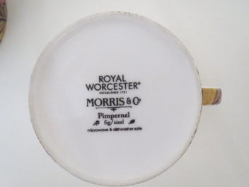 Listing 4 of 4 for Royal Worcester William Morris mug