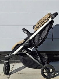 Listing 3 of 10 for Thule Spring stroller