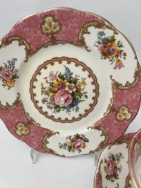 Listing 4 of 7 for ROYAL ALBERT - Lady Carlyle Trio