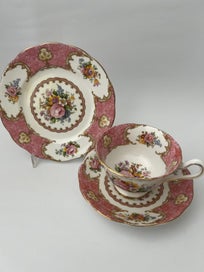Listing 6 of 7 for ROYAL ALBERT - Lady Carlyle Trio