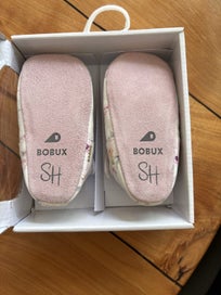 Listing 3 of 3 for BRAND NEW Snuggle Hunny x Bobux T-Bar Shoes size L