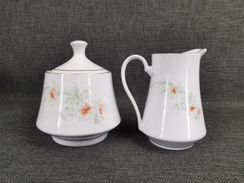 Listing 9 of 15 for Vintage Made in Liling China Tea Pot, Sugar Bowl & Milk Jug with Gold Trim