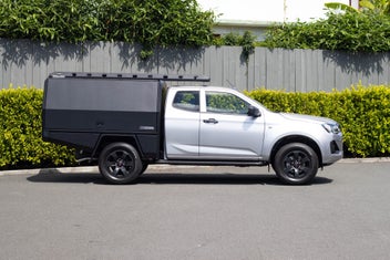 Isuzu D-Max 2026 photo 3