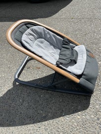 Listing 4 of 9 for Maxi-Cosi rocker