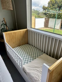 Listing 1 of 4 for Mocka Cot bundle - full cot & toddler bed conversion