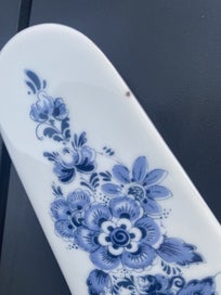 Listing 3 of 4 for Delft cake slide - cake slice