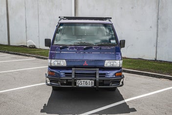 Mitsubishi L300 2013 photo 3