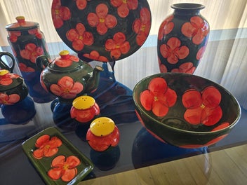 Listing 4 of 6 for Christine Harris Pottery set