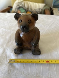 Listing 2 of 6 for Vintage small carved Teddy Bear
