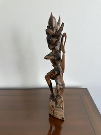 Listing 3 of 5 for Exotic wooden sculpture
