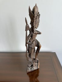 Listing 5 of 5 for Exotic wooden sculpture
