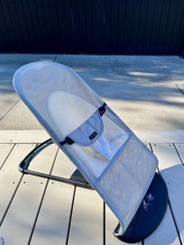 Listing 1 of 2 for BabyBjörn Bouncer Bliss in Light Grey Mesh