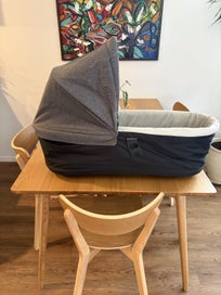 Listing 1 of 7 for Mountain Buggy Carry Cot Plus - for duet