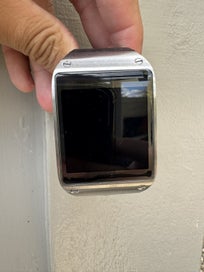 Listing 1 of 3 for Samsung Smart Watch For Parts Untested